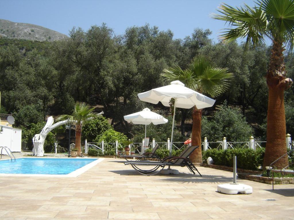 Golden Sun Apartment Parga Luaran gambar