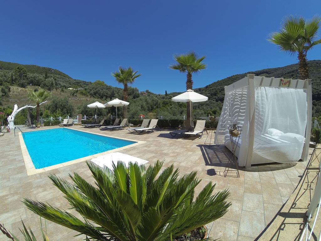 Golden Sun Apartment Parga Luaran gambar